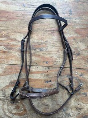 Cob schooling bridle